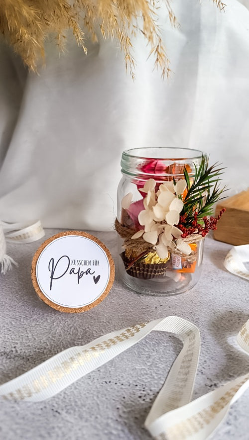 DIY-Geschenkidee: „Küsschen für Papa“ – Ein liebevolles Geschenk im Glas